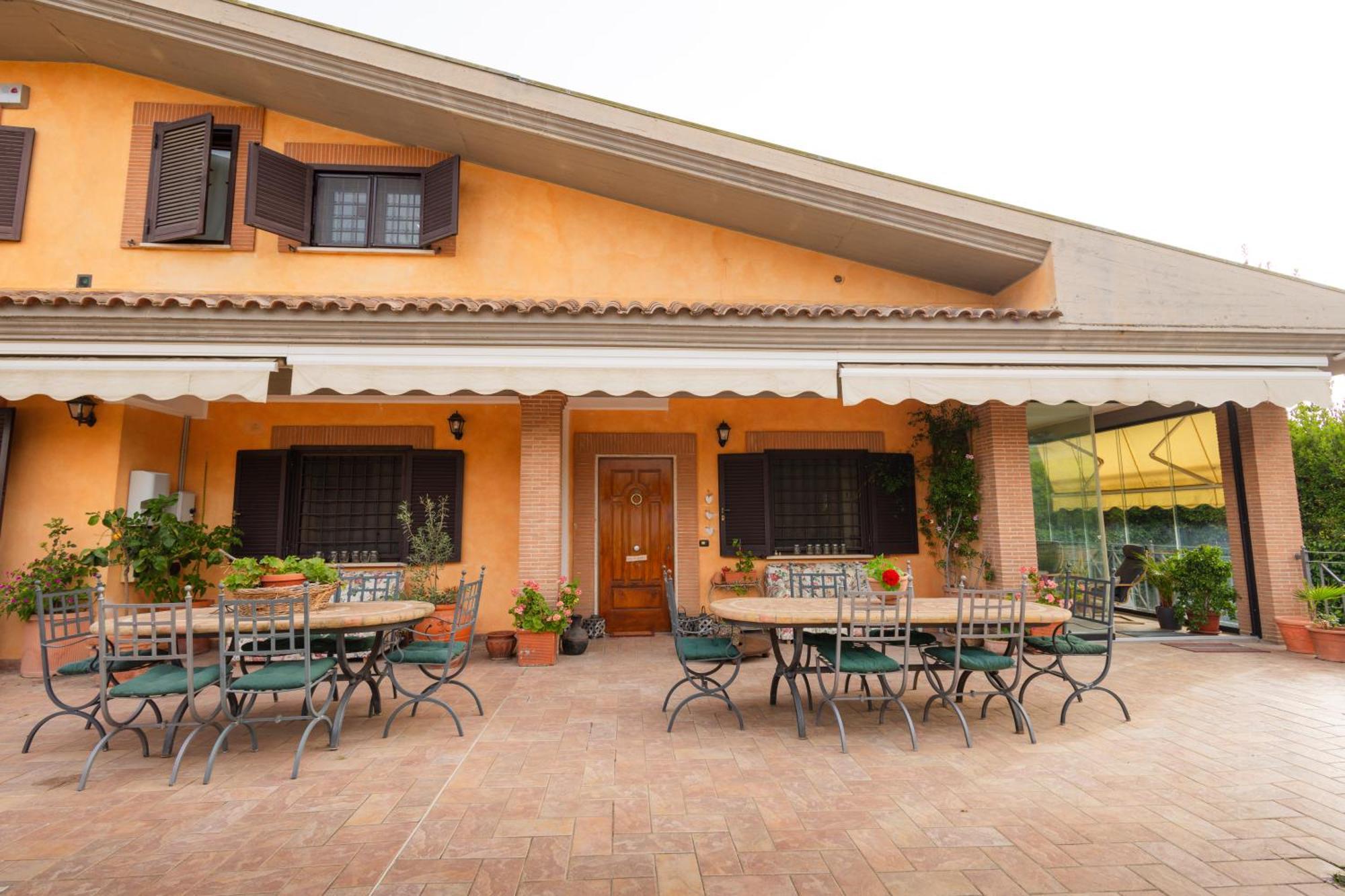 Villa Aureliana With Pool Near San Peter Рим Екстериор снимка